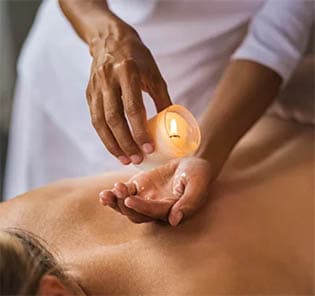 Warm Candle Massage - service image