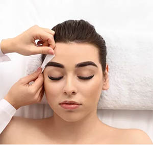 Eyebrow Tint & Wax - service image